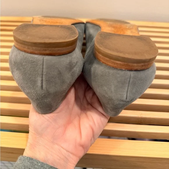 Italeau Women's Gray Suede Loafers - Picture 3 of 7